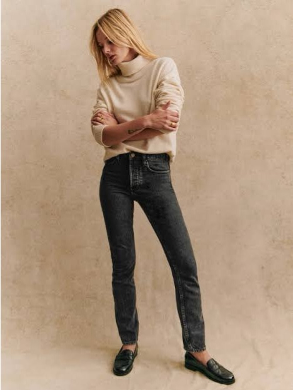 Sezane High-Rise Slim Straight Jeans in Washed Black